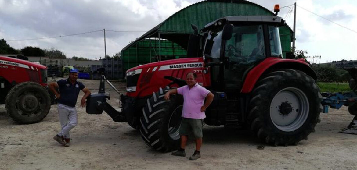 Massey Ferguson 7718 Dyna VT Exclusive